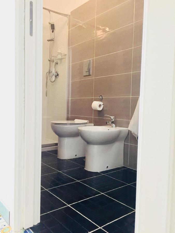 L'Alice B&B Salerno Luaran gambar