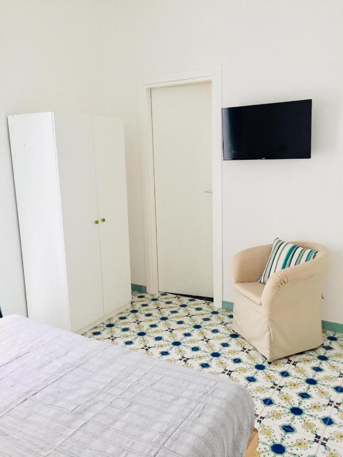 L'Alice B&B Salerno Luaran gambar