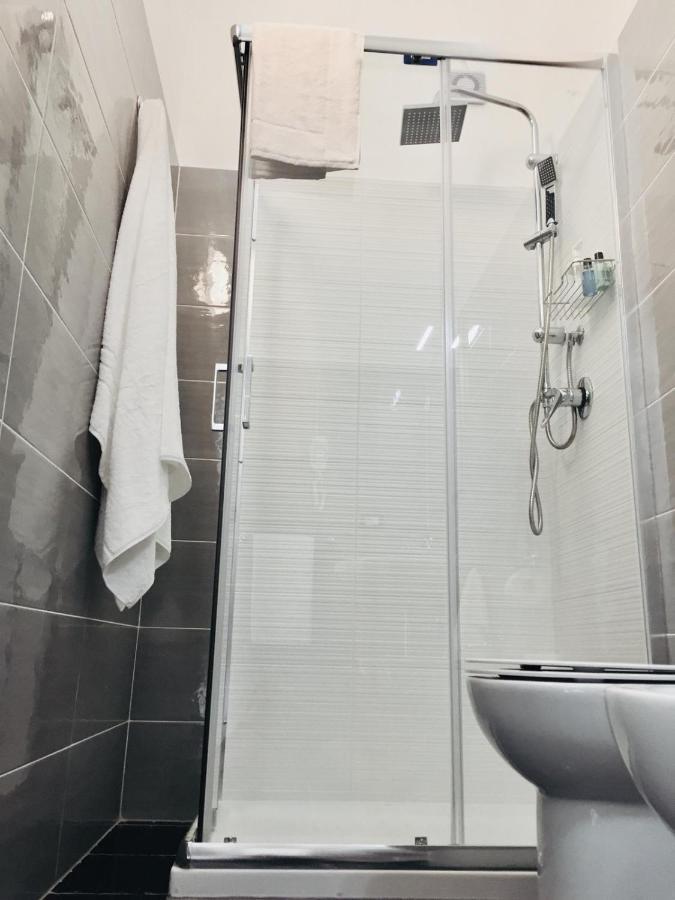 L'Alice B&B Salerno Luaran gambar